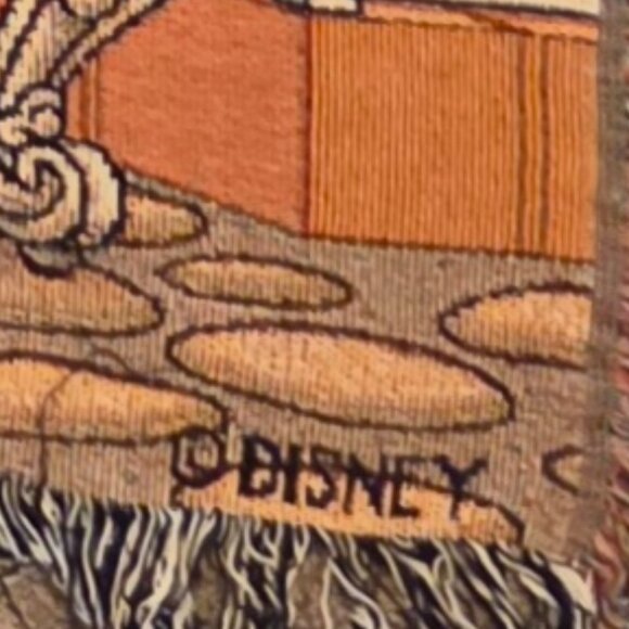 Walt Disney World 50"x60" Mickey/Minnie 100% Cotton Woven Blanket - Picture 3 of 6